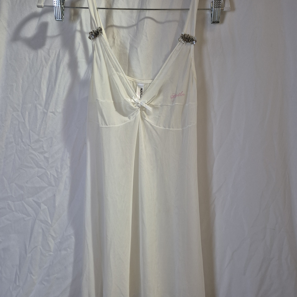 Vintage Hustler Elegant White Women's Nightgown